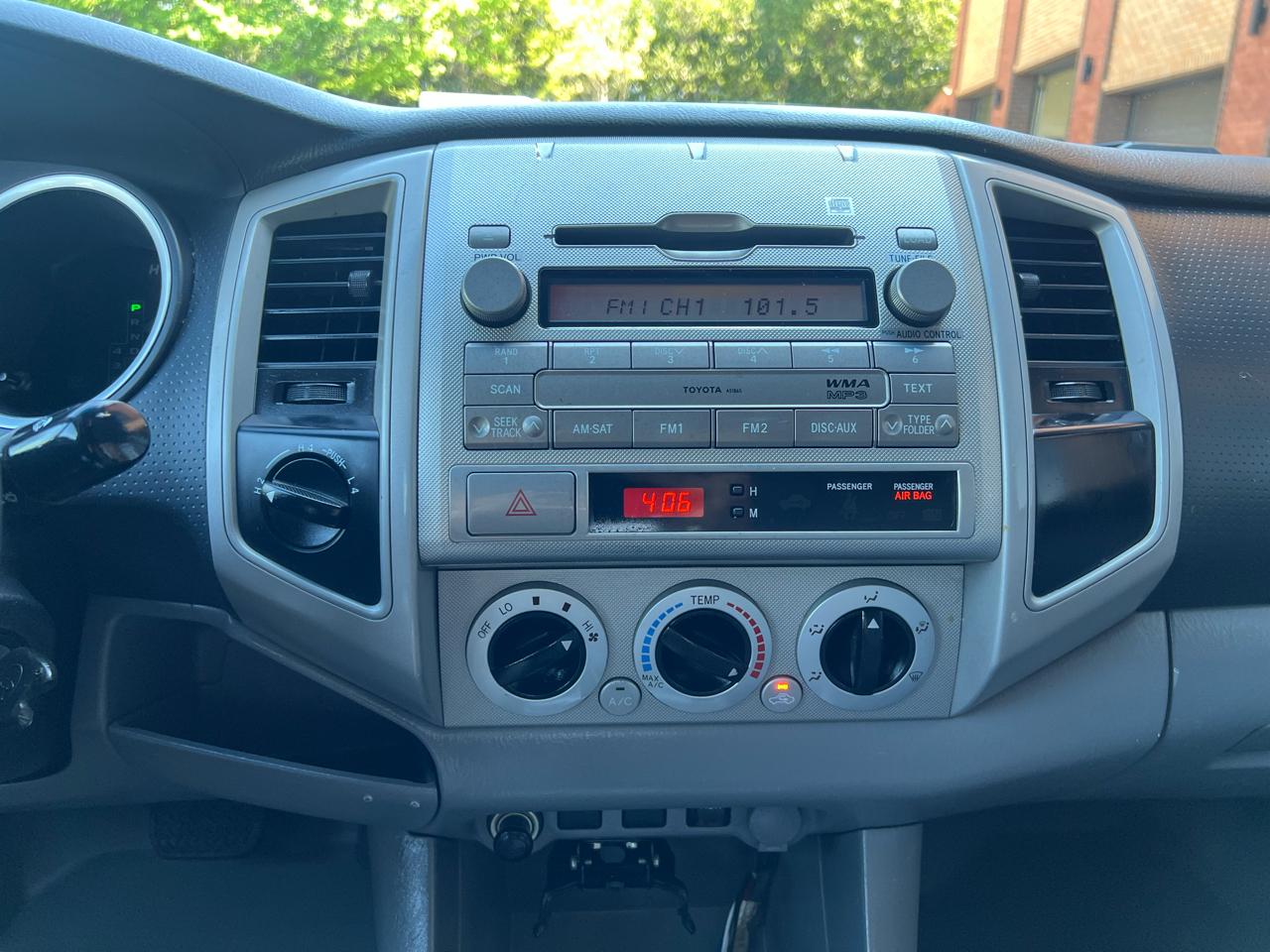 Toyota Tacoma Double Cab Long Bed V6 Auto 4WD 2010