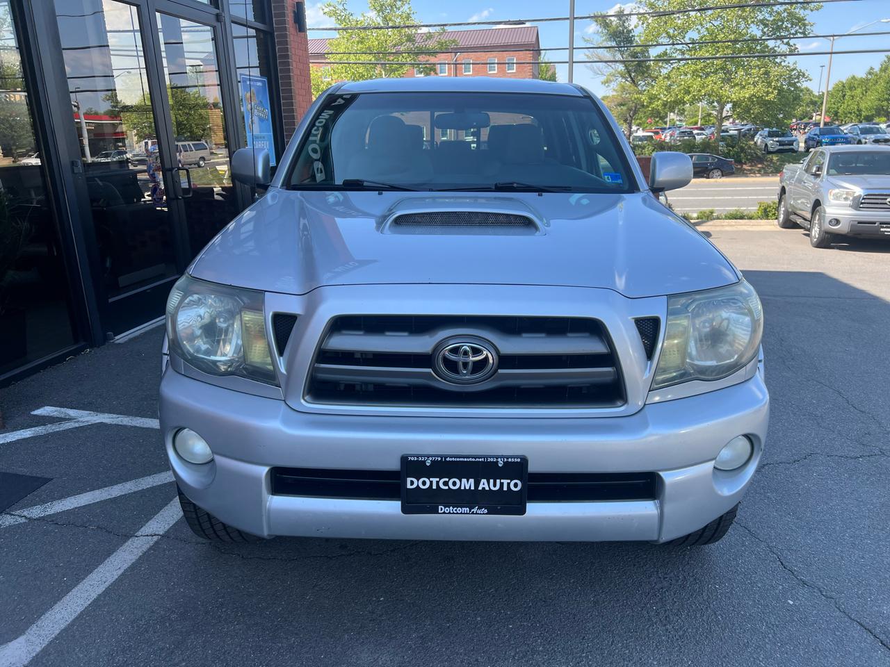 Toyota Tacoma Double Cab Long Bed V6 Auto 4WD 2010