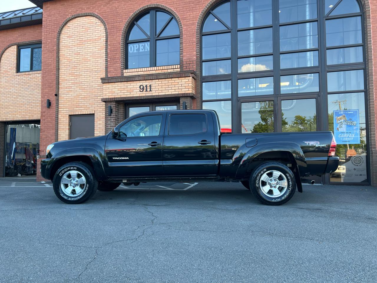 Toyota Tacoma Double Cab Long Bed V6 Automatic 4WD 2005