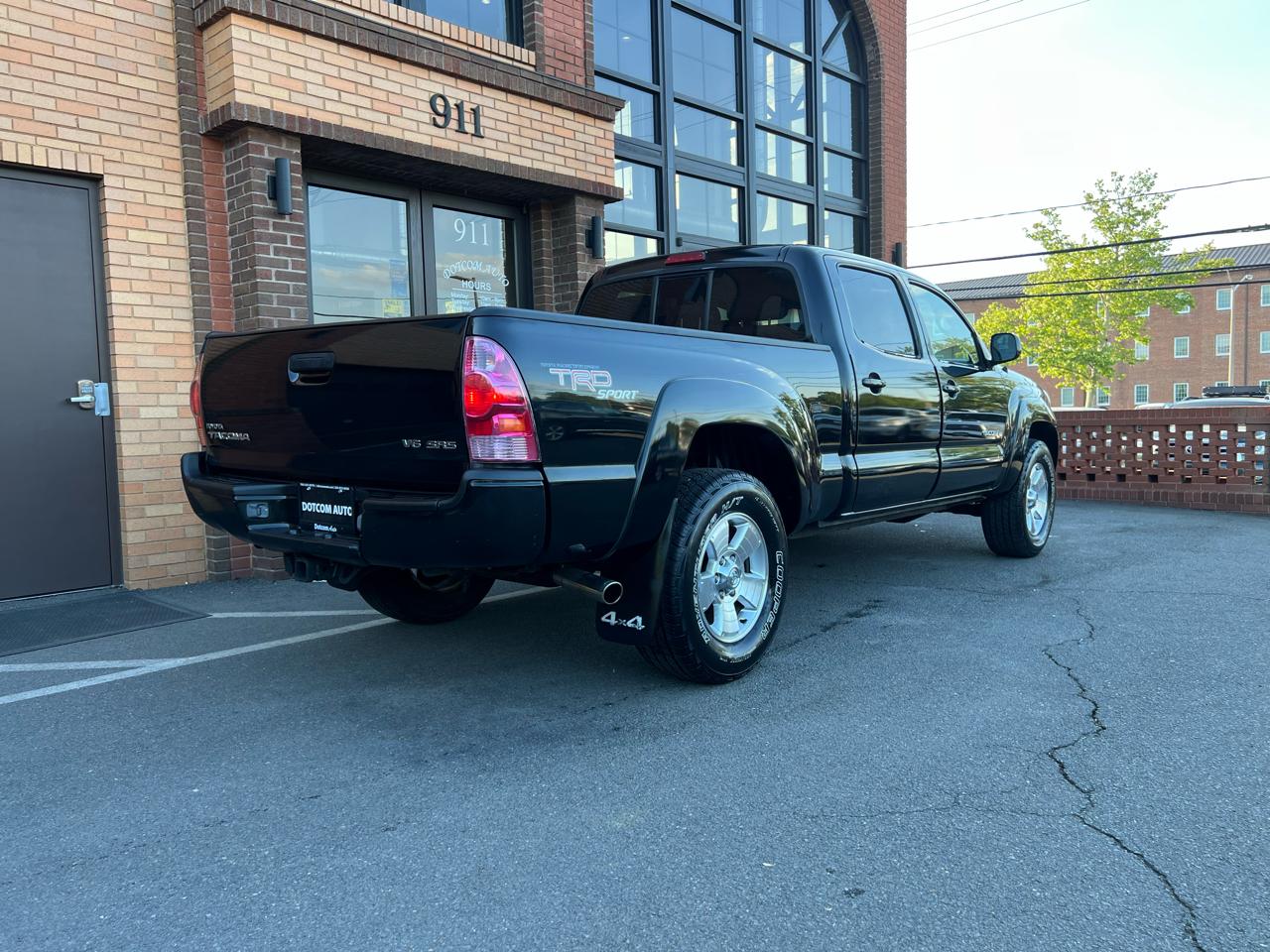 Toyota Tacoma Double Cab Long Bed V6 Automatic 4WD 2005