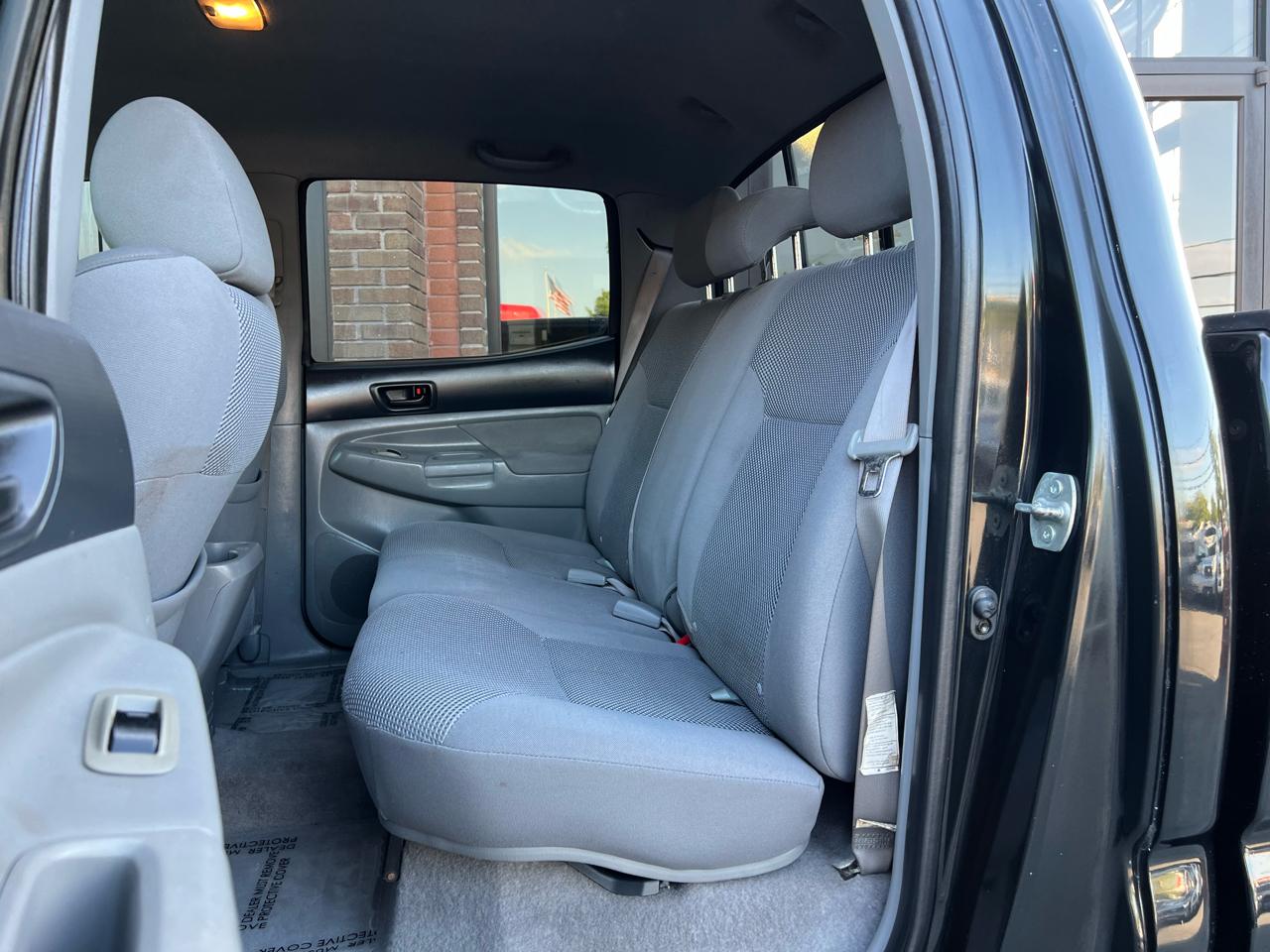 Toyota Tacoma Double Cab Long Bed V6 Automatic 4WD 2005