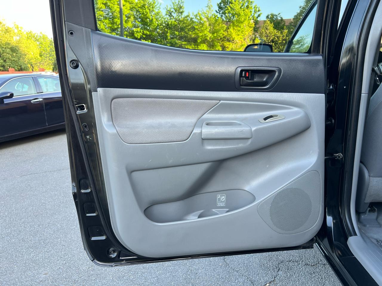 Toyota Tacoma Double Cab Long Bed V6 Automatic 4WD 2005
