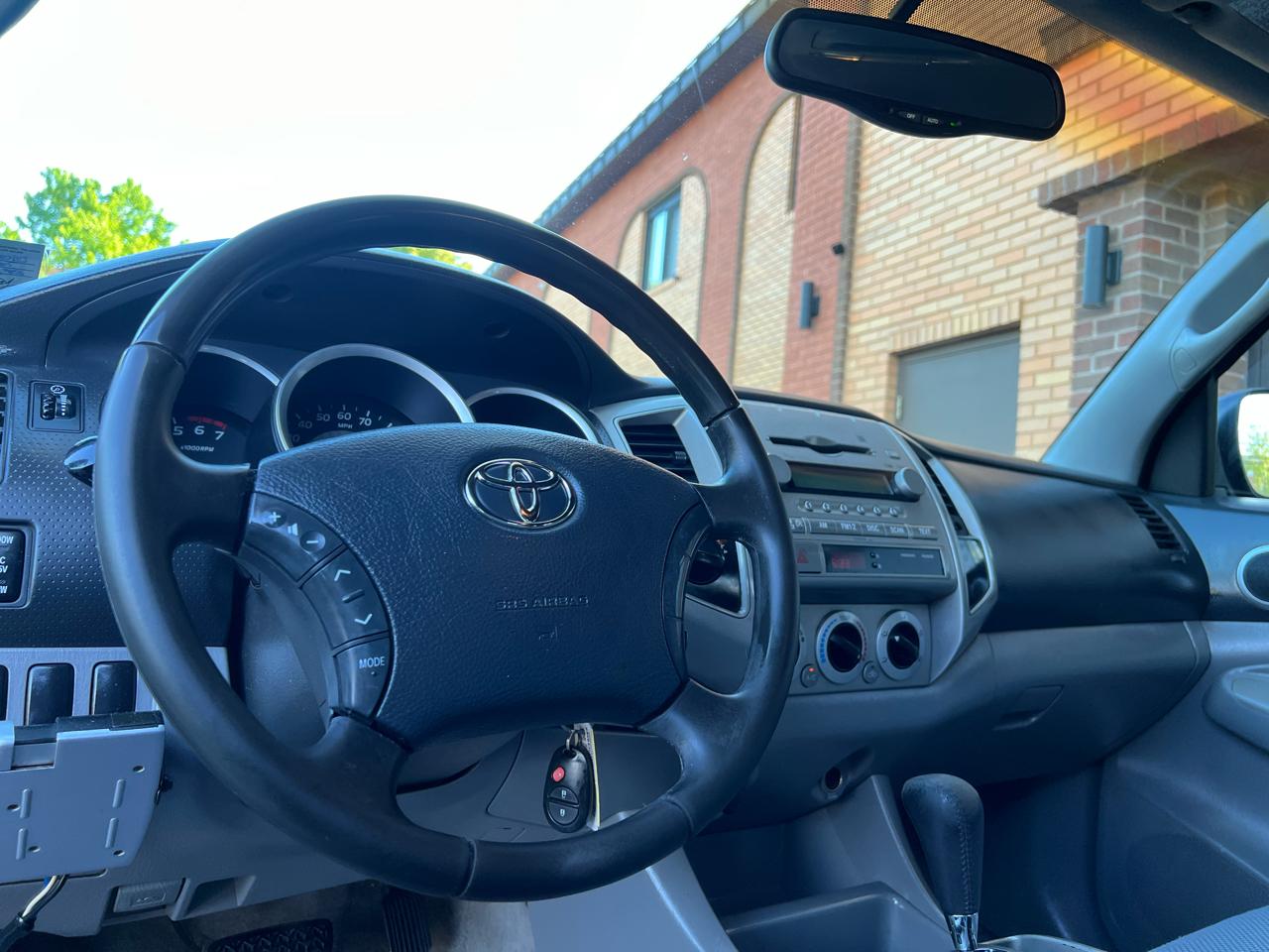 Toyota Tacoma Double Cab Long Bed V6 Automatic 4WD 2005