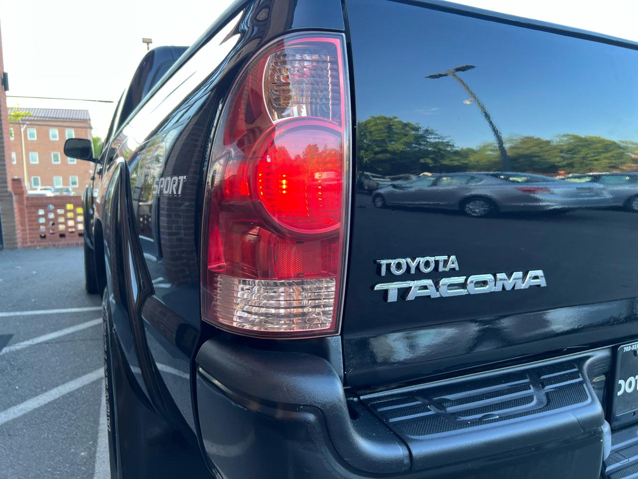 Toyota Tacoma Double Cab Long Bed V6 Automatic 4WD 2005