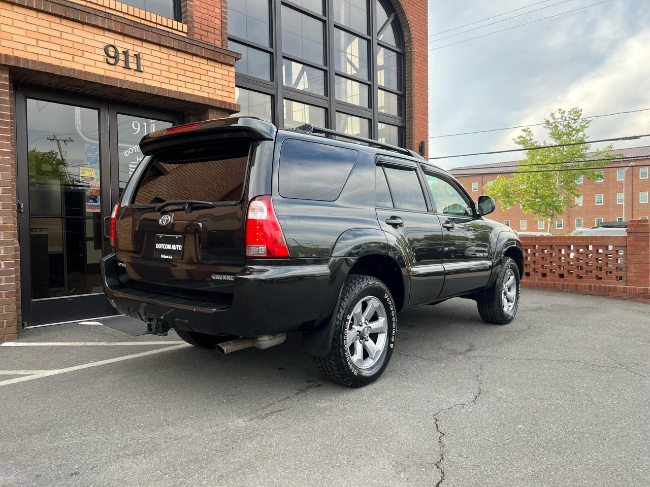 Toyota 4Runner Limited 4WD V6 2009