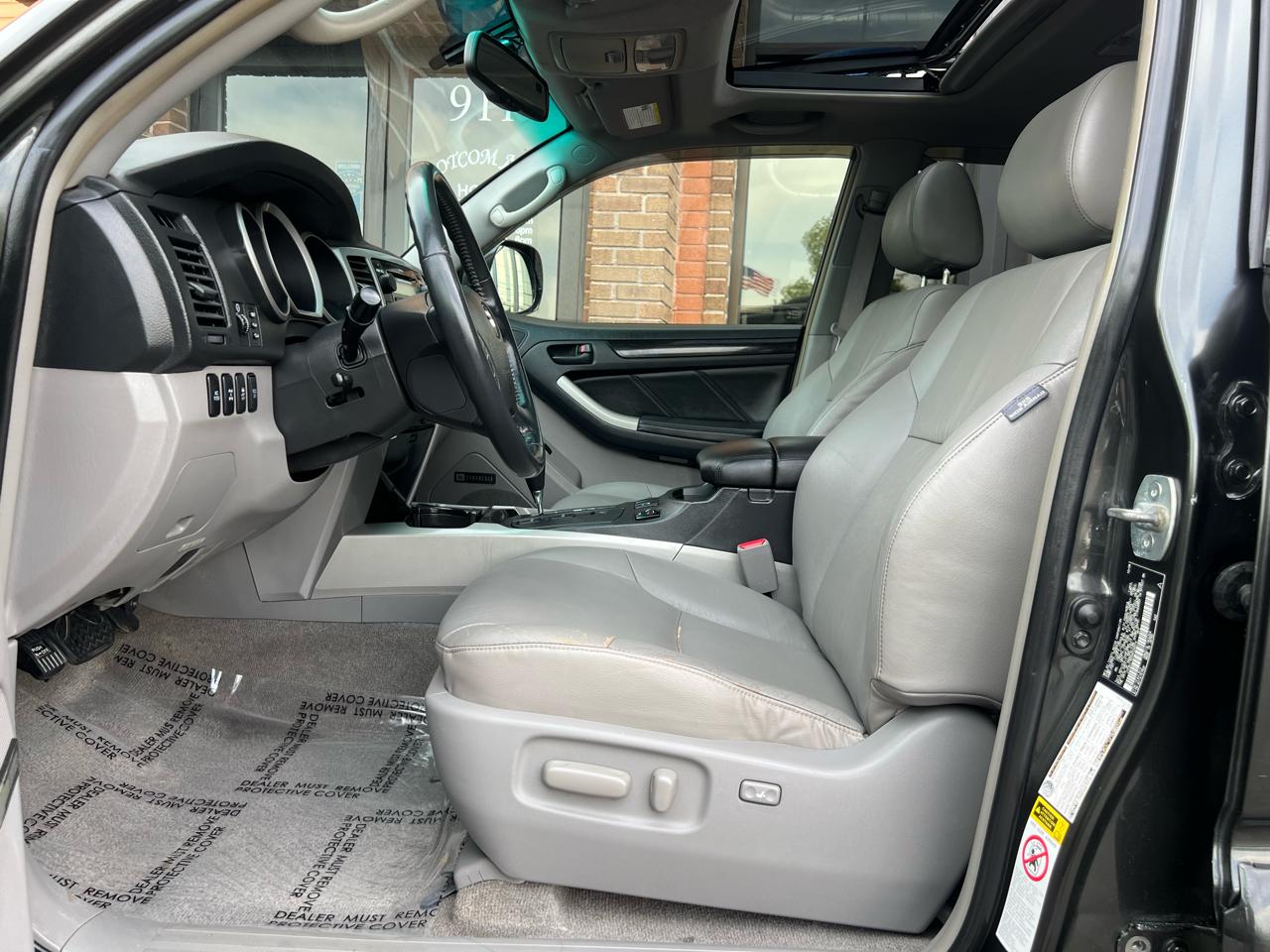 Toyota 4Runner Limited 4WD V6 2009