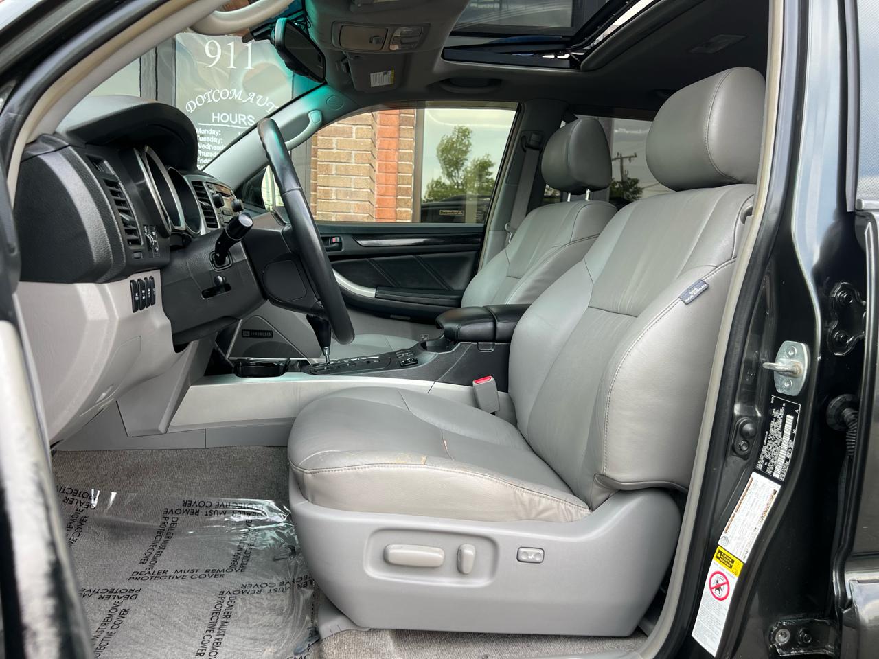 Toyota 4Runner Limited 4WD V6 2009