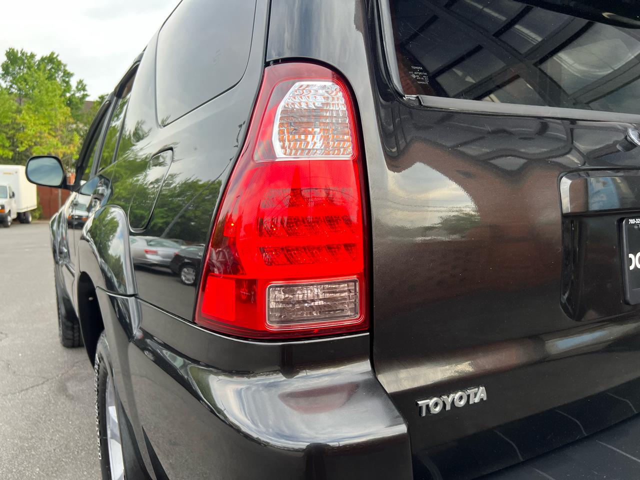 Toyota 4Runner Limited 4WD V6 2009