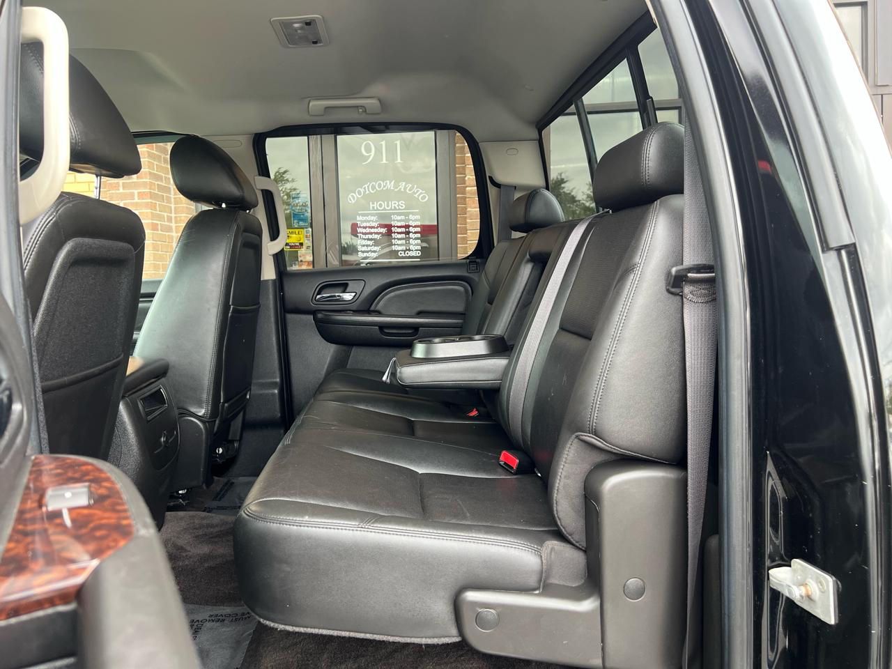 GMC Sierra 2500HD Denali Crew Cab 4WD 2011