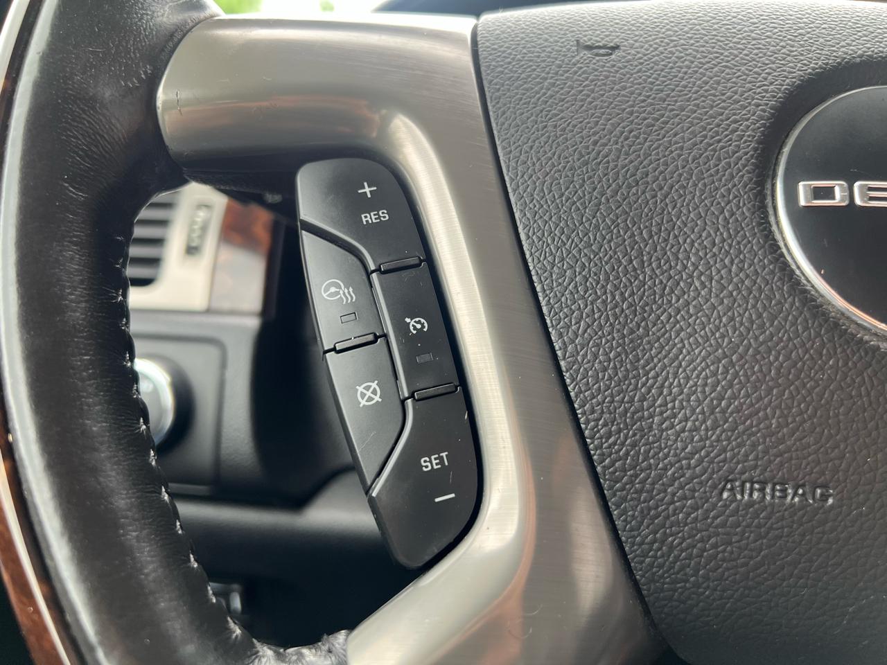 GMC Sierra 2500HD Denali Crew Cab 4WD 2011