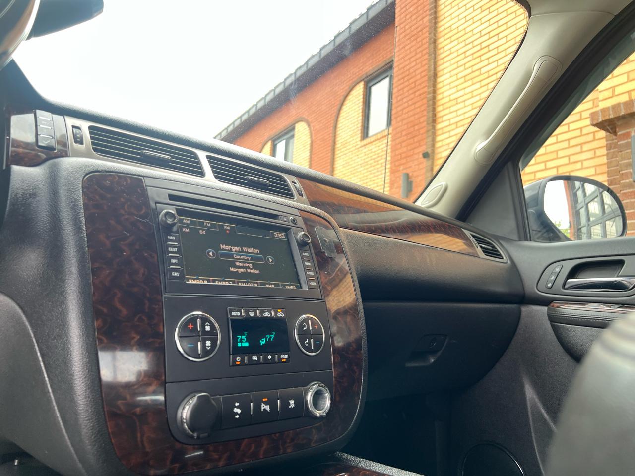 GMC Sierra 2500HD Denali Crew Cab 4WD 2011