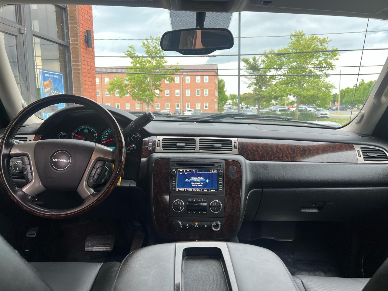 GMC Sierra 2500HD Denali Crew Cab 4WD 2011
