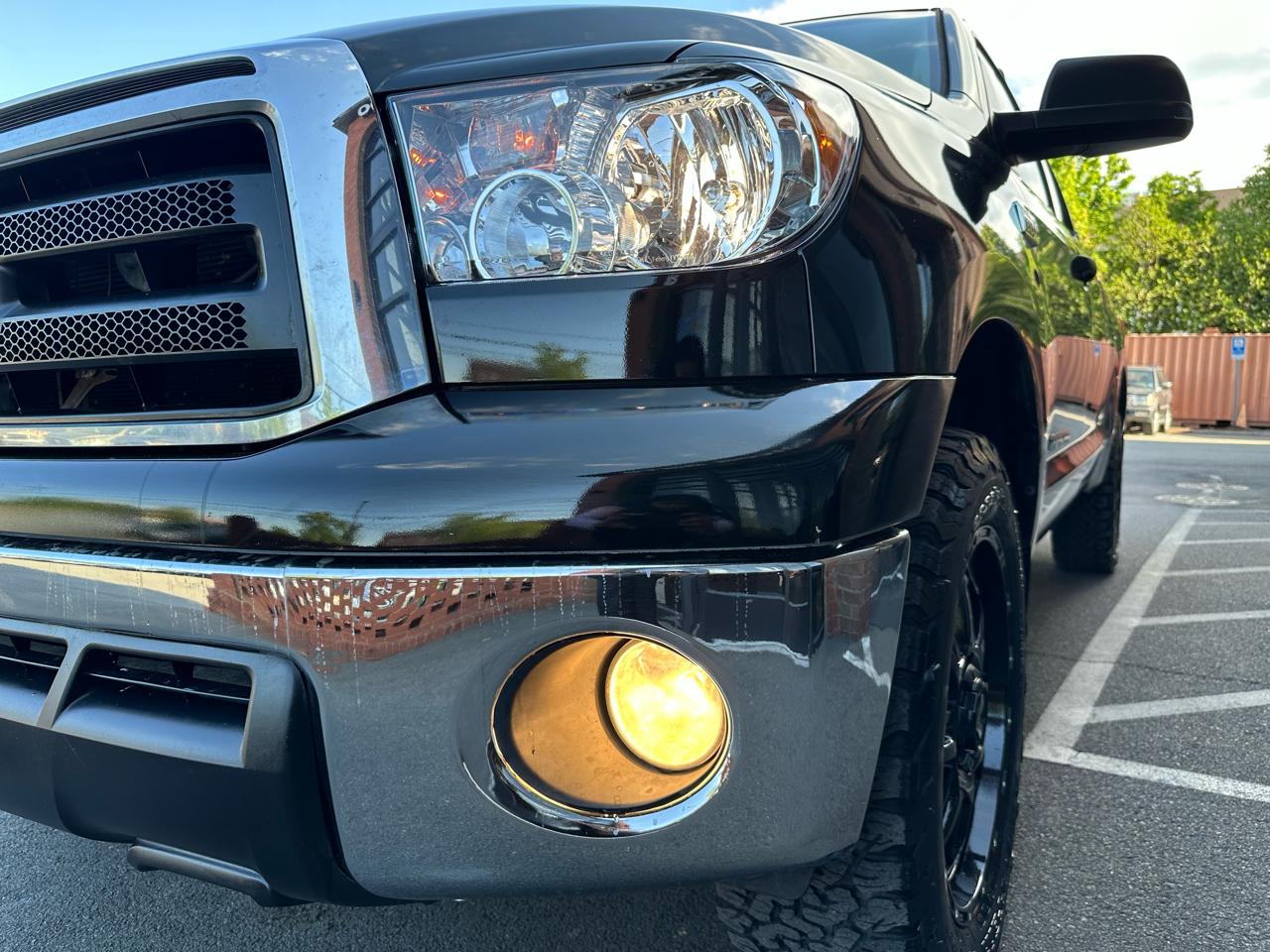 Toyota Tundra Tundra-Grade 5.7L FFV Double Cab 4WD 2010