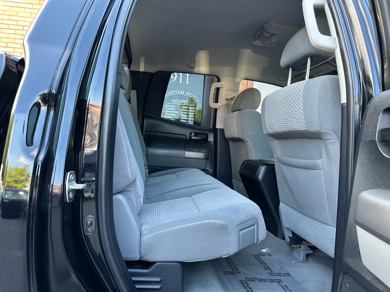 Toyota Tundra Tundra-Grade 5.7L FFV Double Cab 4WD 2010