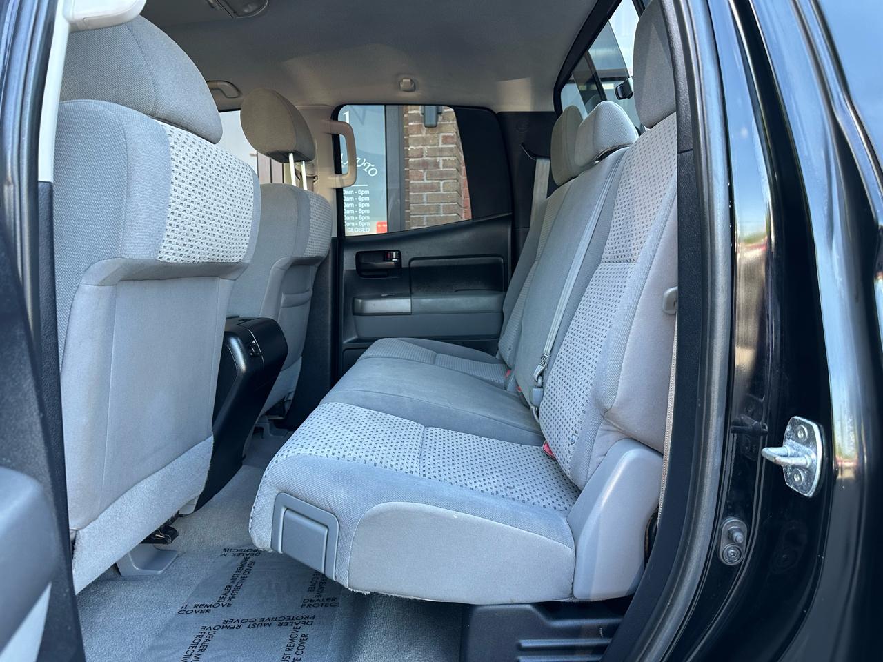 Toyota Tundra Tundra-Grade 5.7L FFV Double Cab 4WD 2010