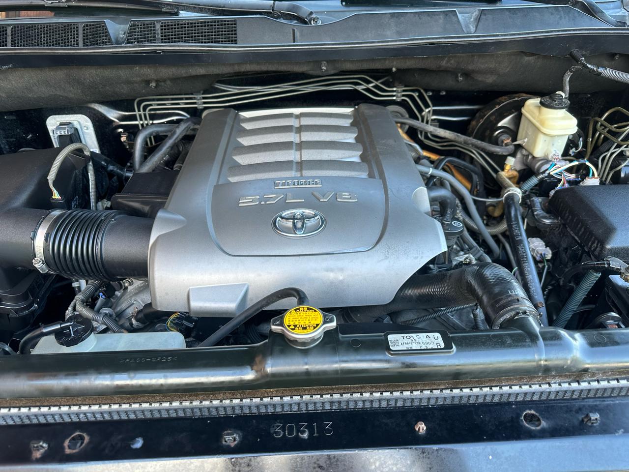Toyota Tundra Tundra-Grade 5.7L FFV Double Cab 4WD 2010