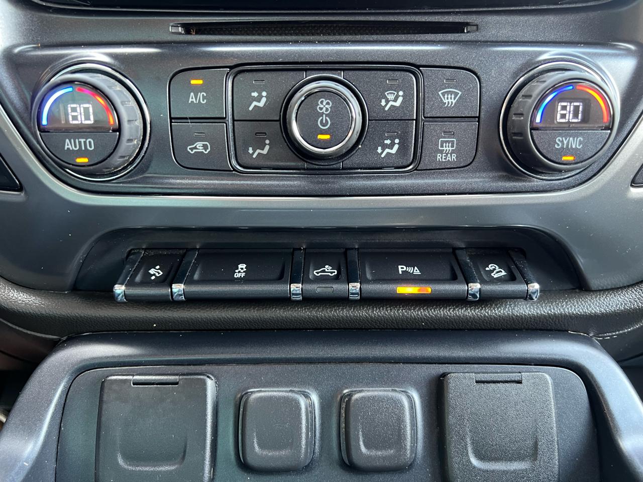 Chevrolet Silverado 2500HD LTZ Crew Cab Long Box 4WD 2015