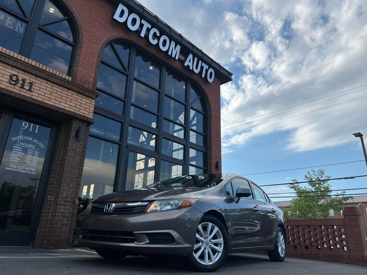 Honda Civic EX Sedan 5-Speed AT 2012