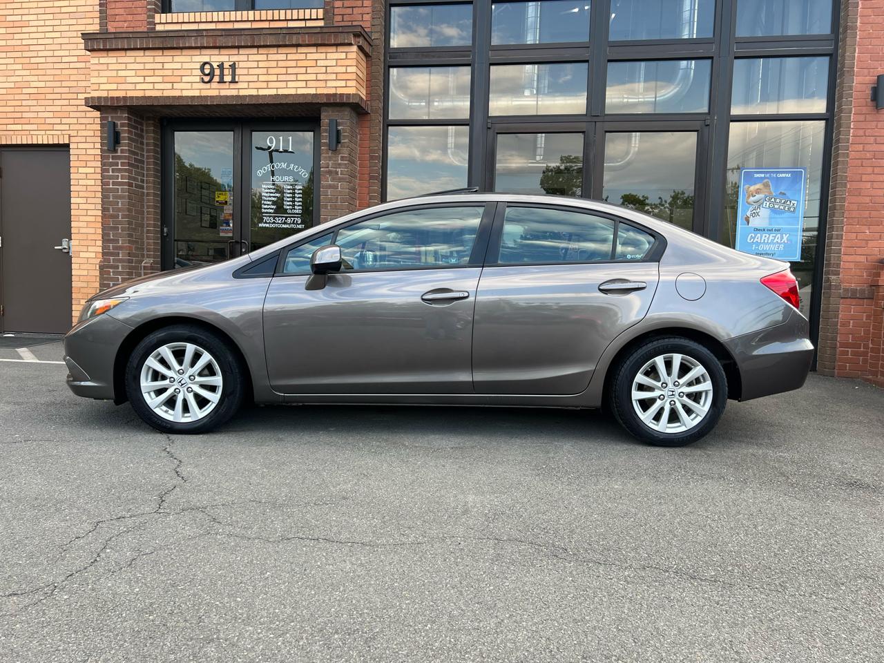 Honda Civic EX Sedan 5-Speed AT 2012