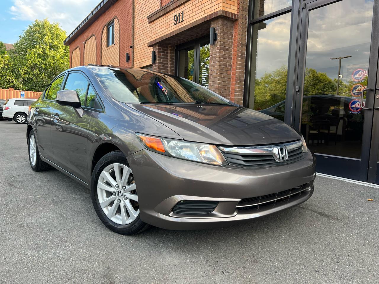 Honda Civic EX Sedan 5-Speed AT 2012