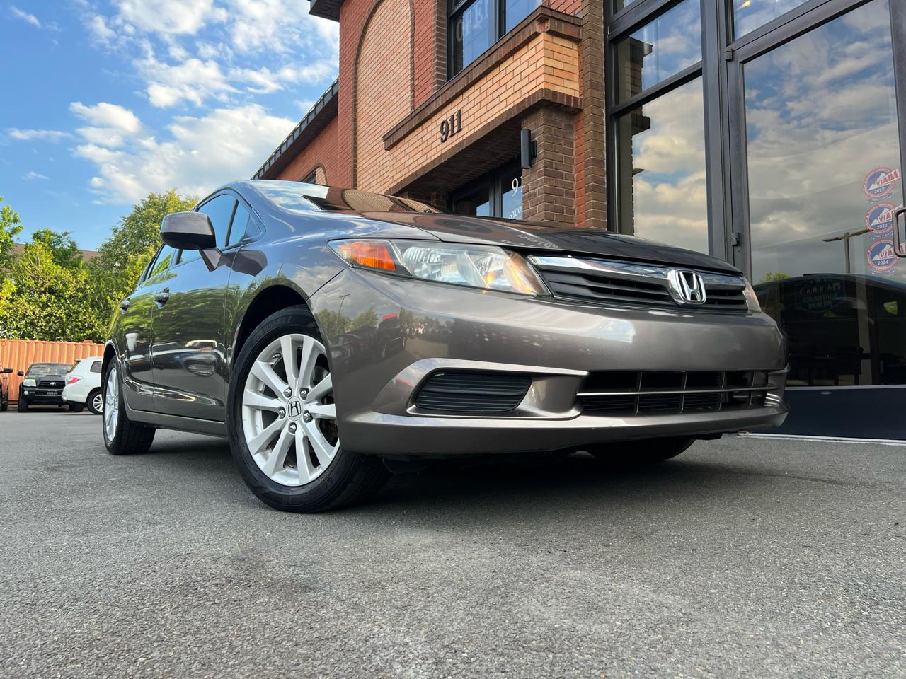 Honda Civic EX Sedan 5-Speed AT 2012