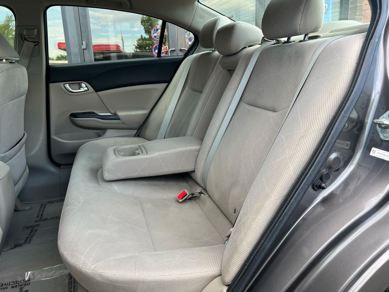 Honda Civic EX Sedan 5-Speed AT 2012