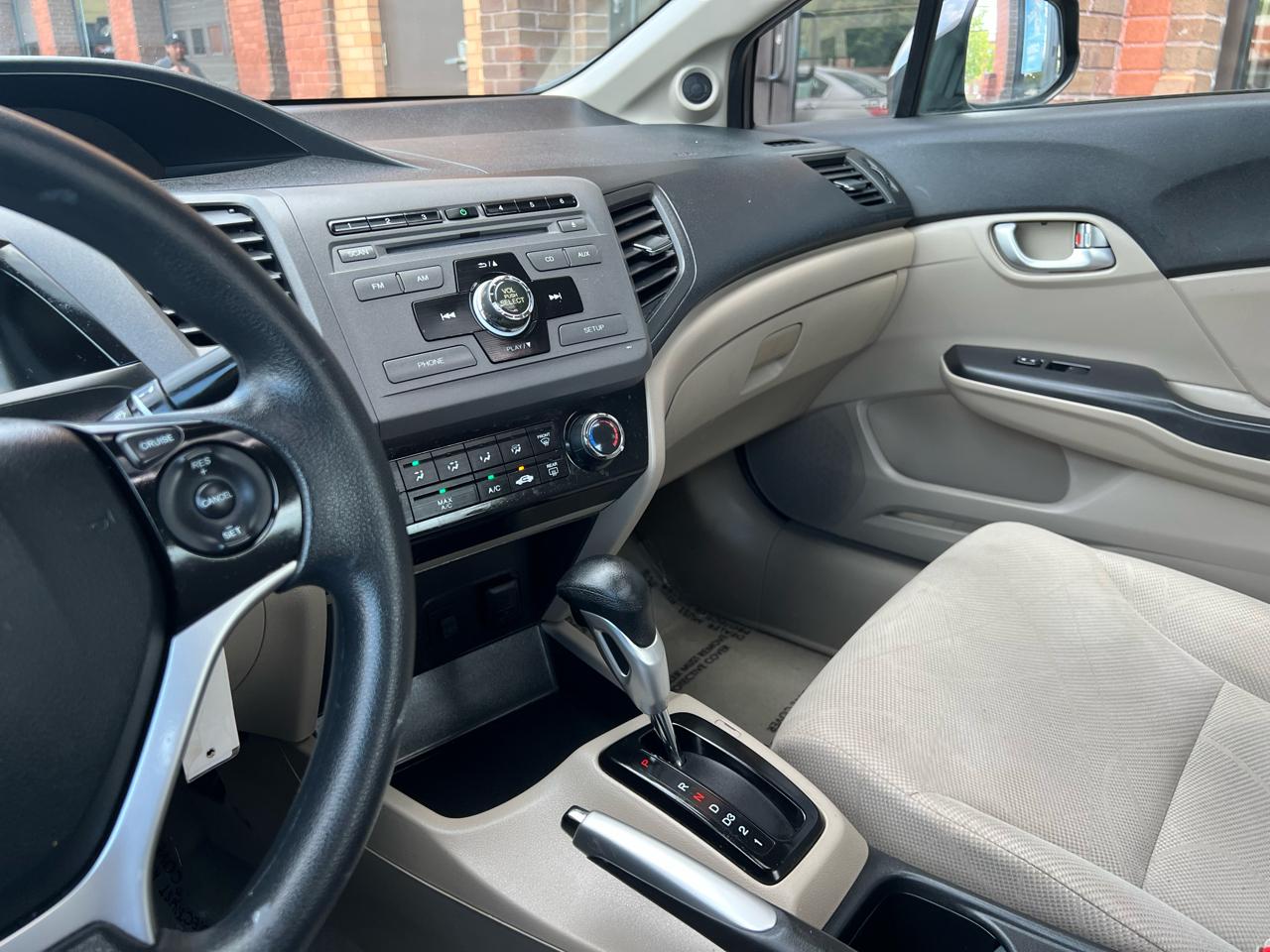 Honda Civic EX Sedan 5-Speed AT 2012