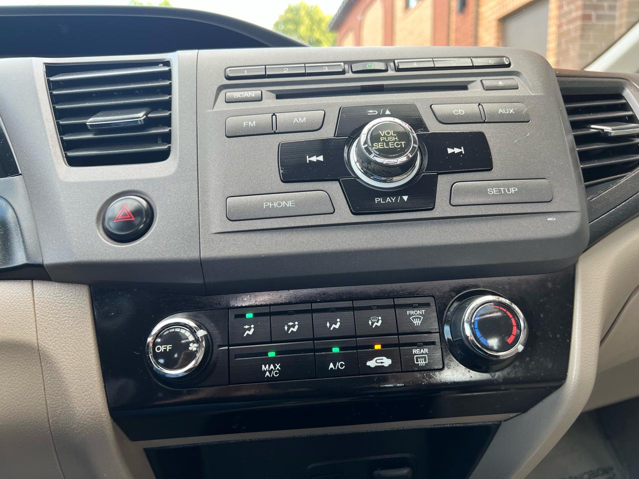 Honda Civic EX Sedan 5-Speed AT 2012