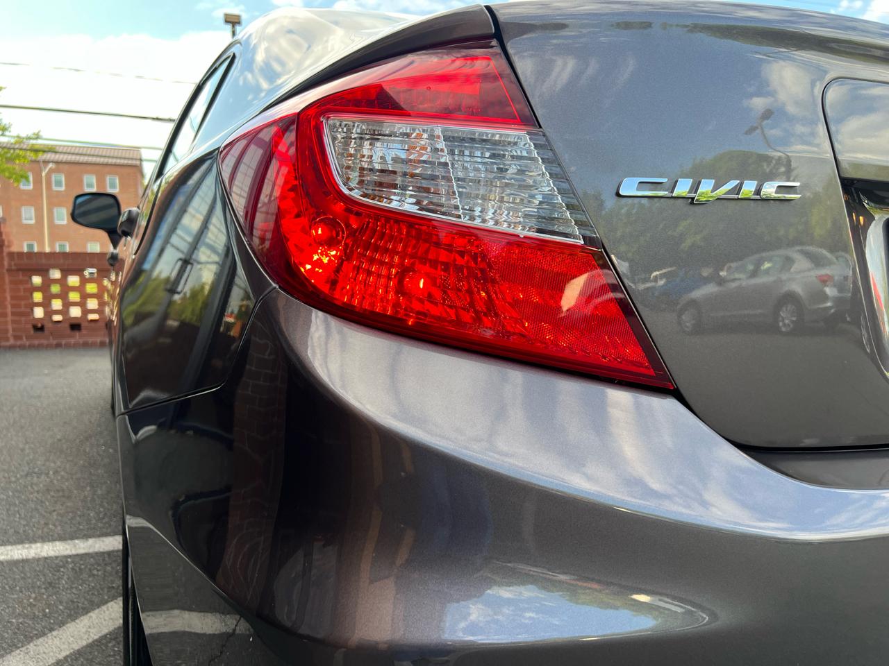 Honda Civic EX Sedan 5-Speed AT 2012