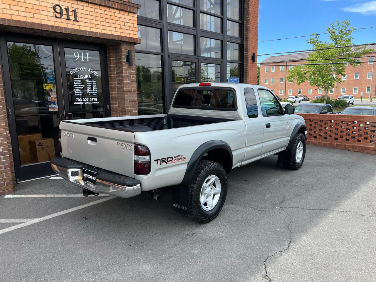 Toyota Tacoma Xtracab V6 4WD 2004
