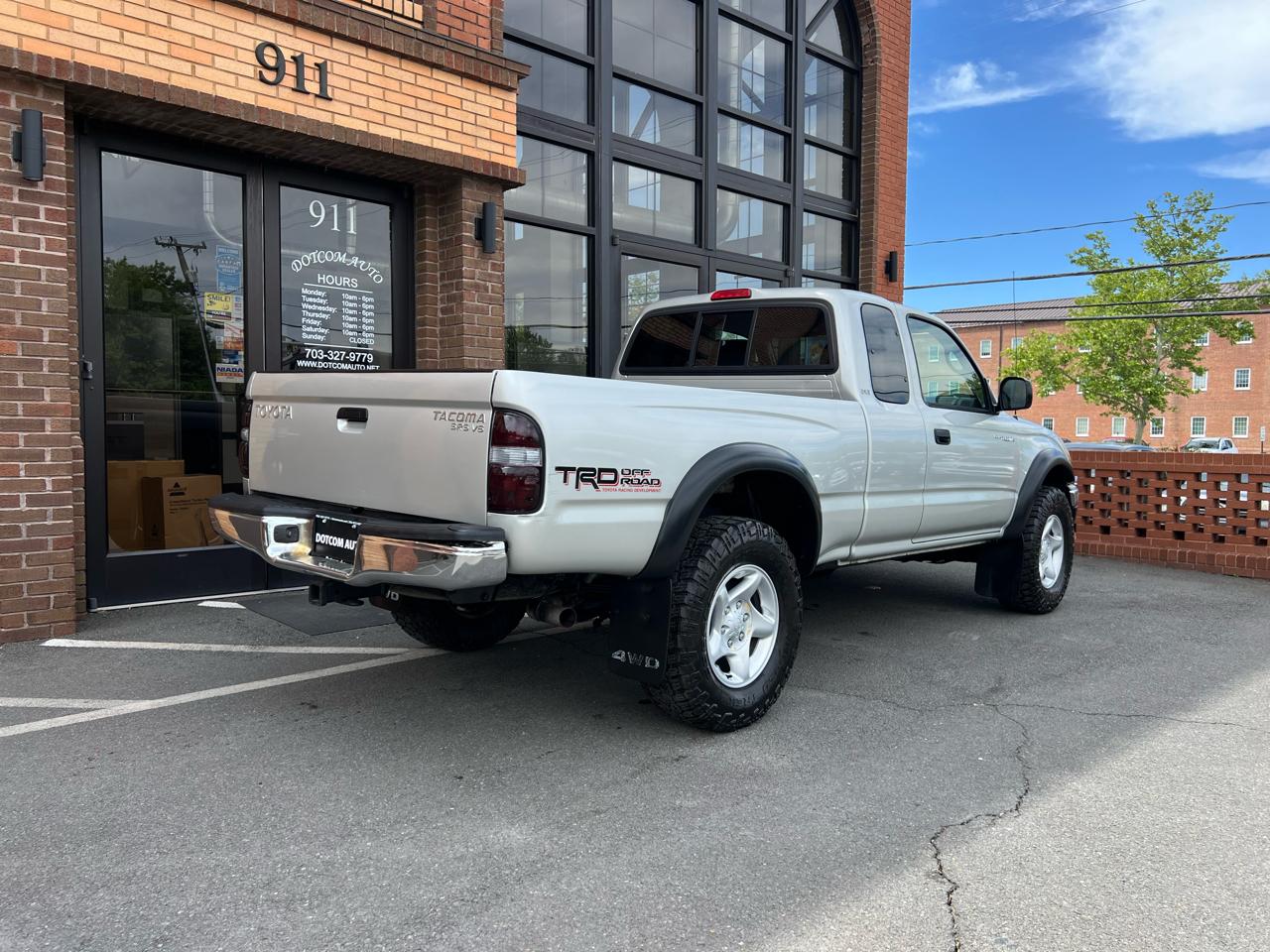Toyota Tacoma Xtracab V6 4WD 2004
