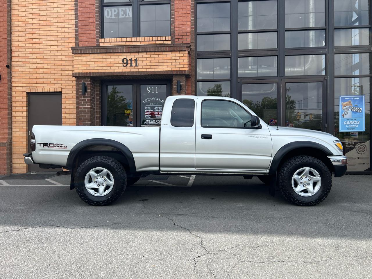Toyota Tacoma Xtracab V6 4WD 2004