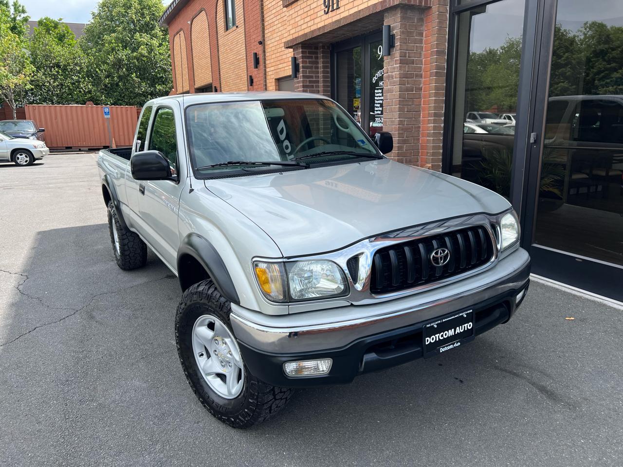 Toyota Tacoma Xtracab V6 4WD 2004