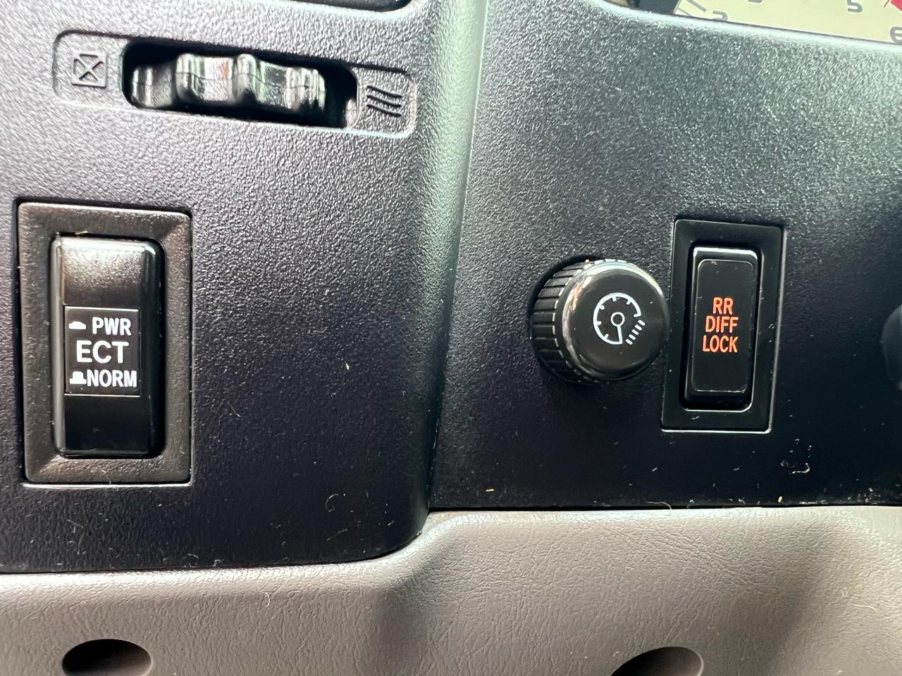 Toyota Tacoma Xtracab V6 4WD 2004