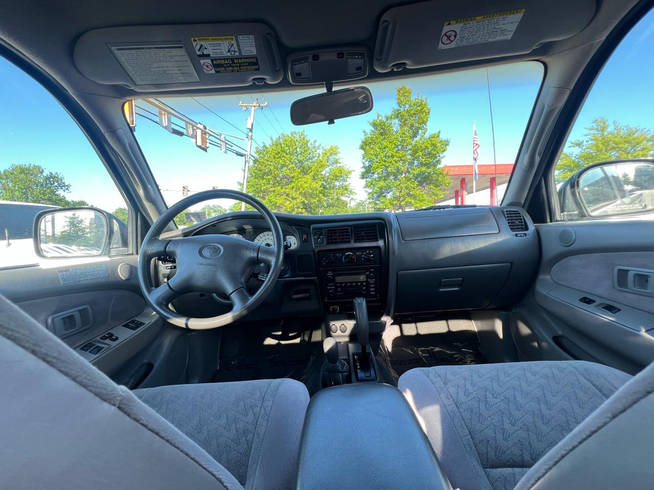 Toyota Tacoma Xtracab V6 4WD 2004