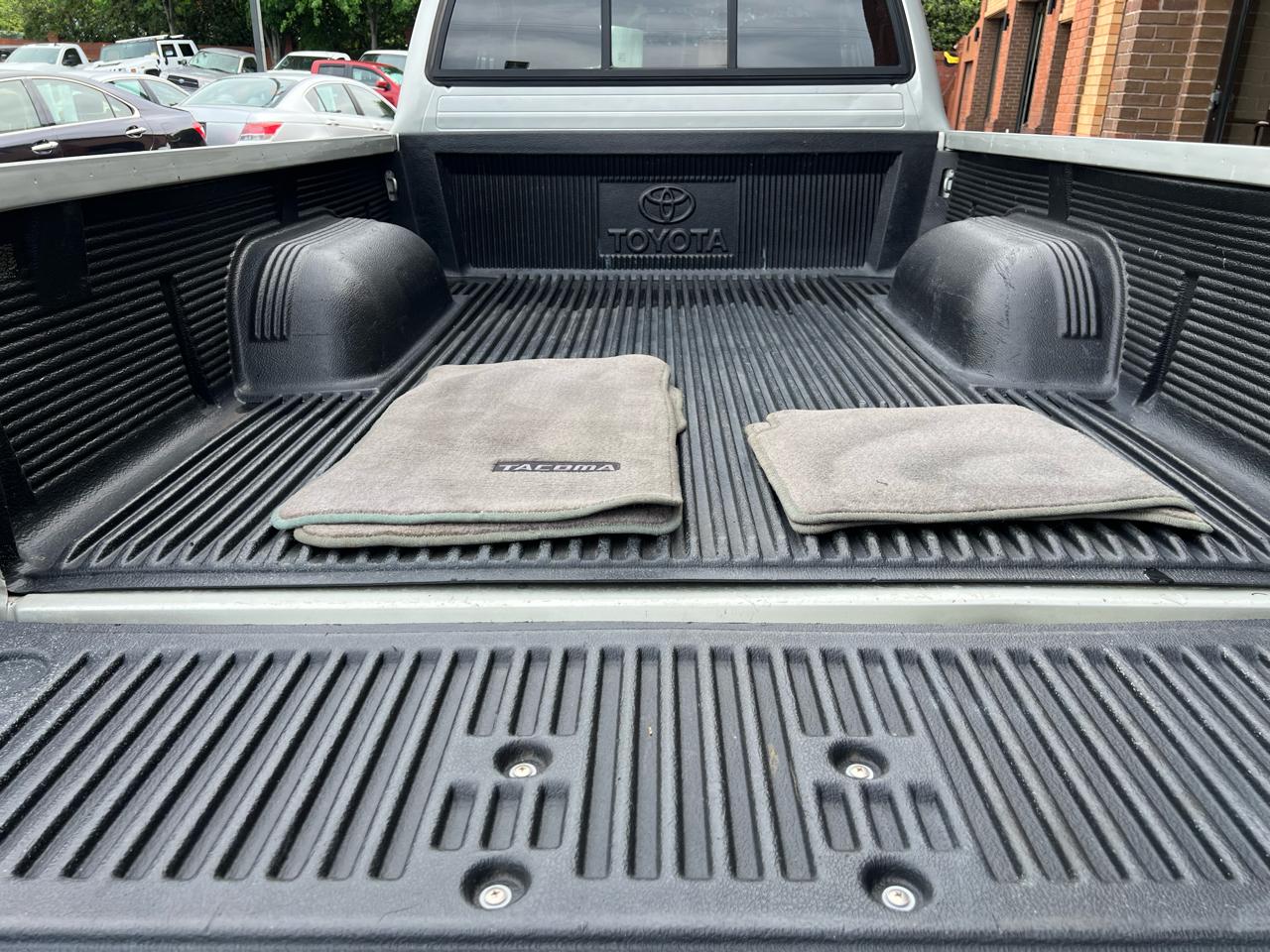 Toyota Tacoma Xtracab V6 4WD 2004