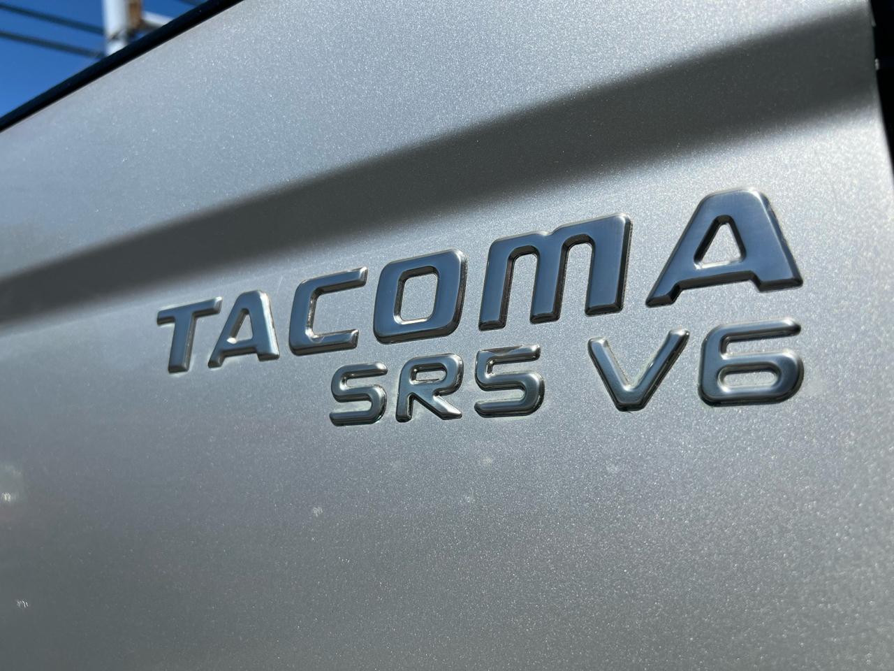 Toyota Tacoma Xtracab V6 4WD 2004