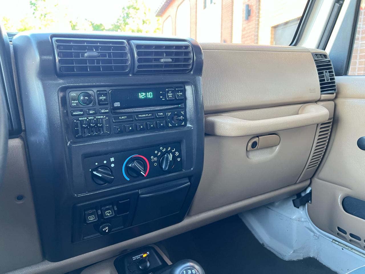 Jeep Wrangler Sahara 2002