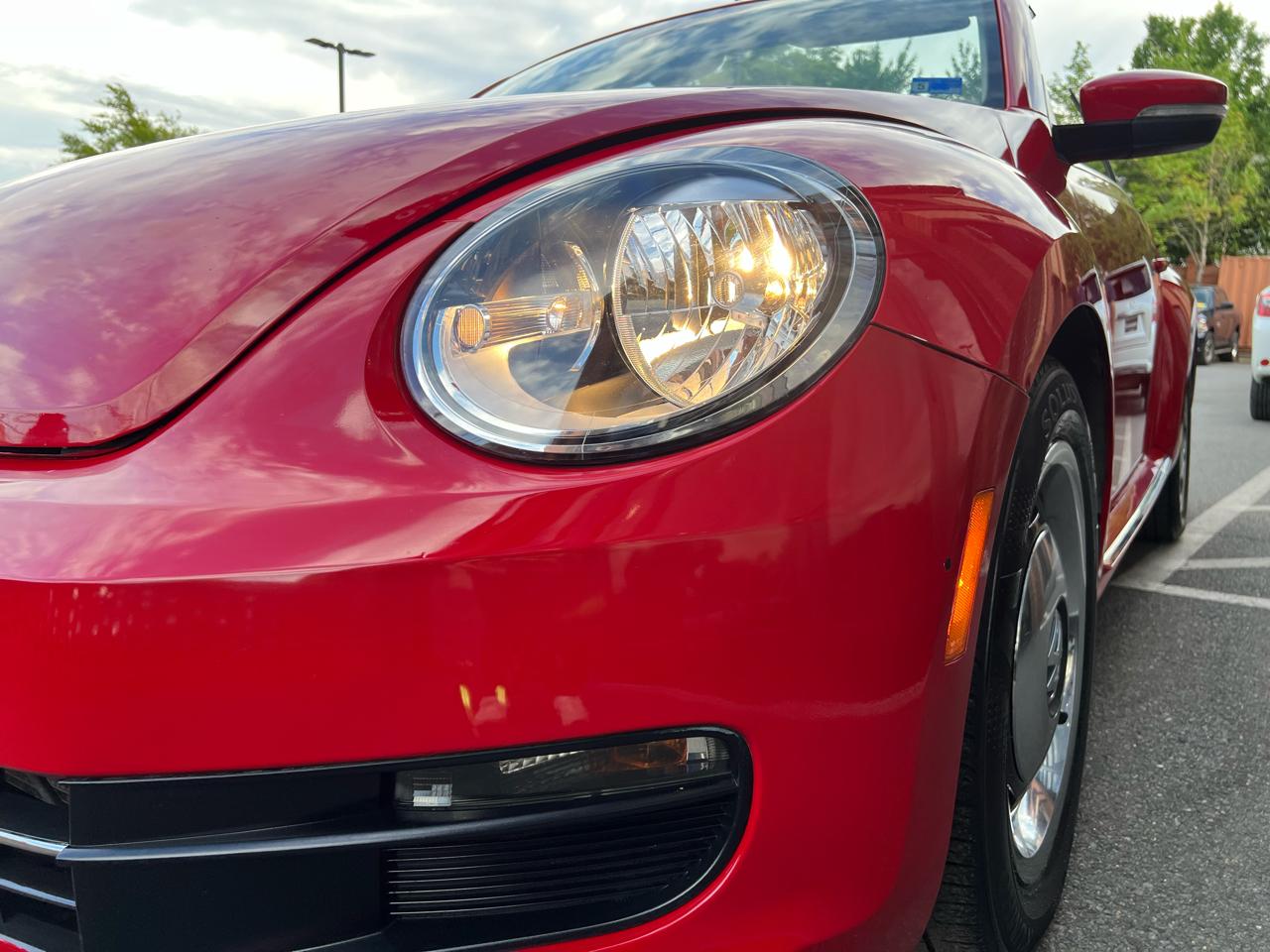 Volkswagen Beetle 2.5L Convertible 2013