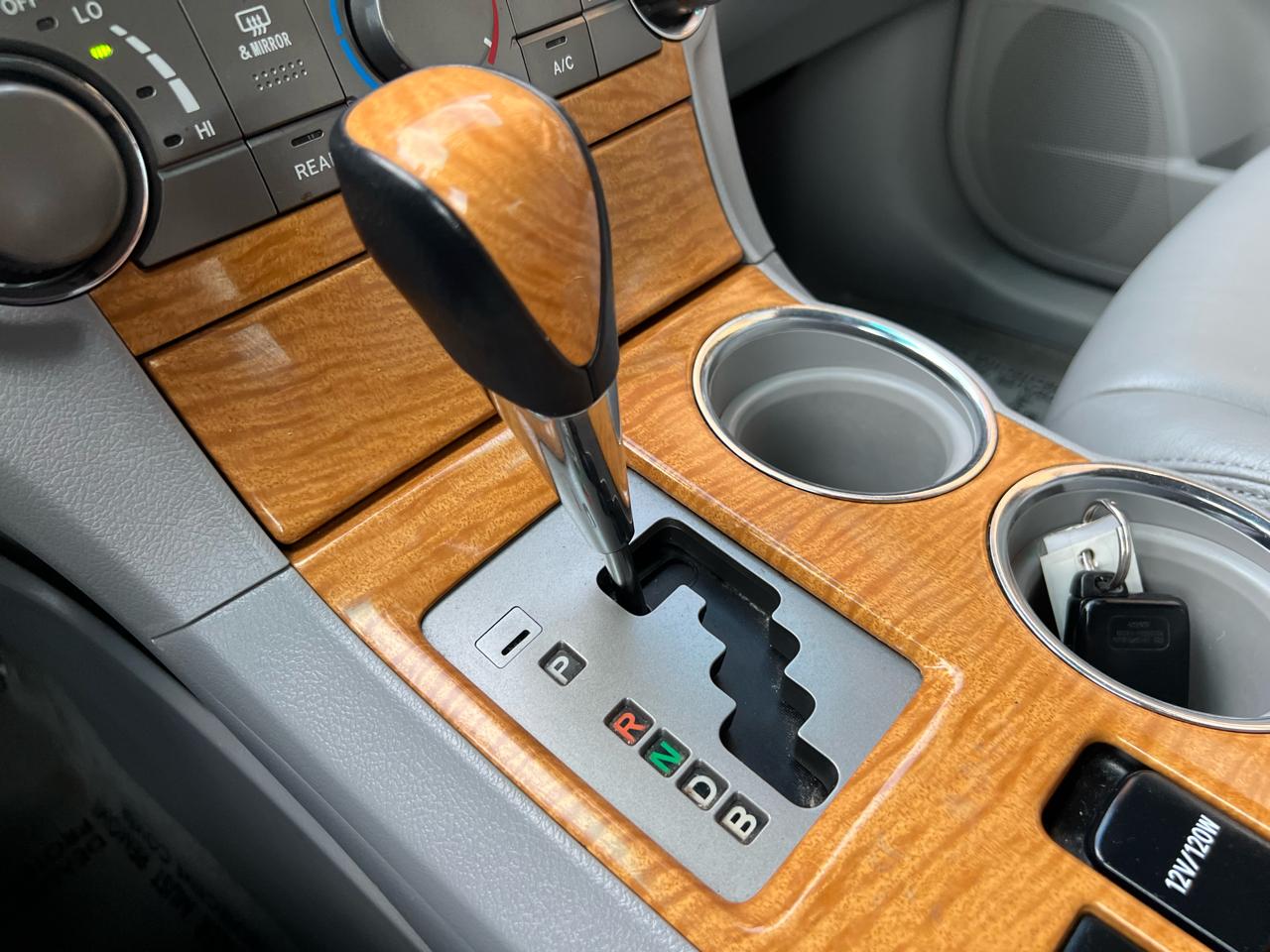 Toyota Highlander Hybrid 4WD 2008