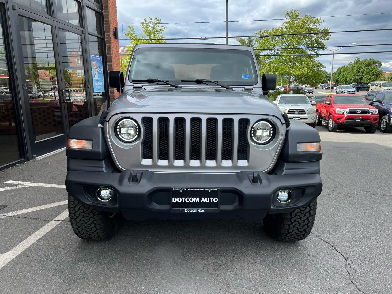 Jeep Wrangler Sport 4WD 2018