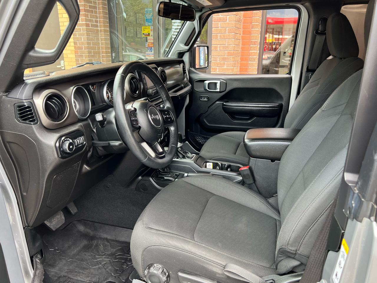 Jeep Wrangler Sport 4WD 2018