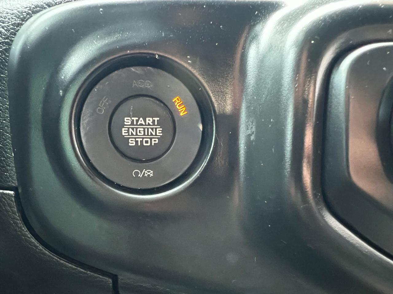 Jeep Wrangler Sport 4WD 2018