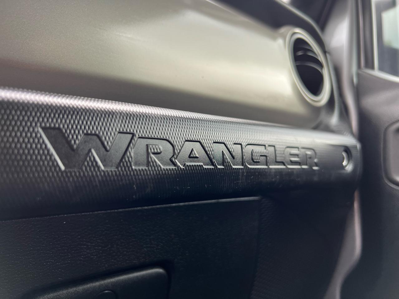 Jeep Wrangler Sport 4WD 2018