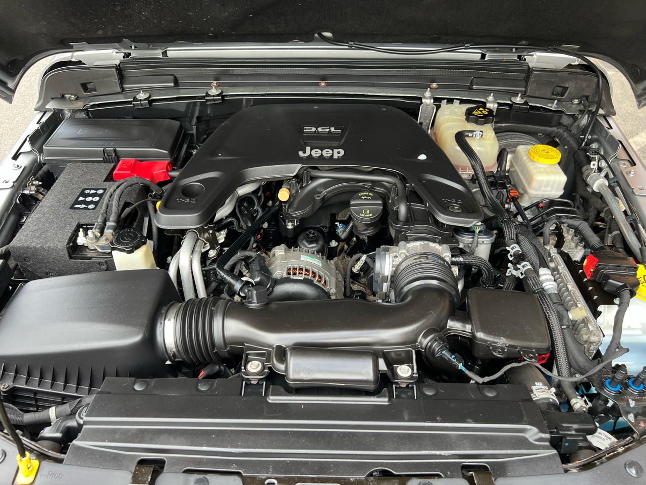 Jeep Wrangler Sport 4WD 2018
