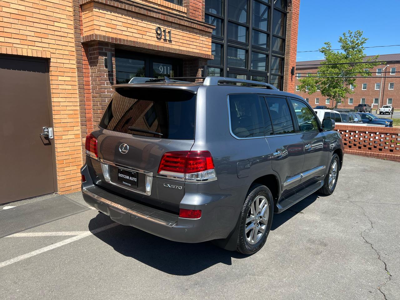 Lexus LX 570 Sport Utility 2014