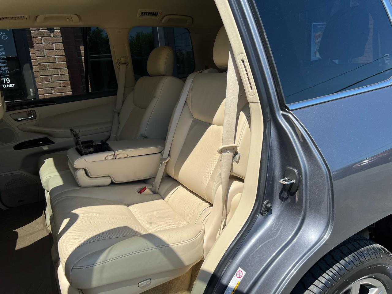 Lexus LX 570 Sport Utility 2014