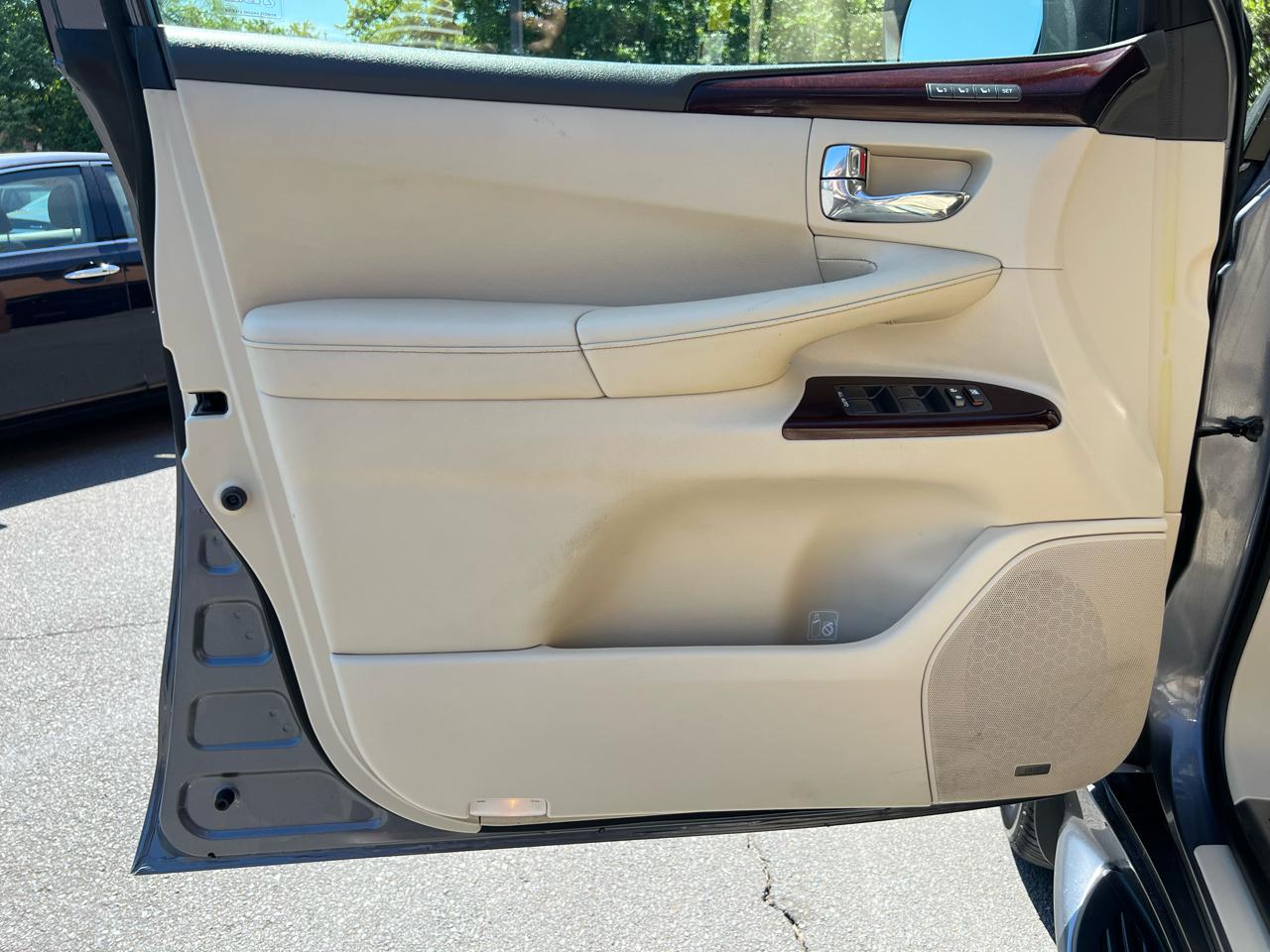 Lexus LX 570 Sport Utility 2014