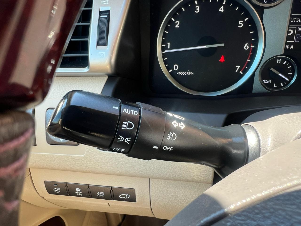 Lexus LX 570 Sport Utility 2014