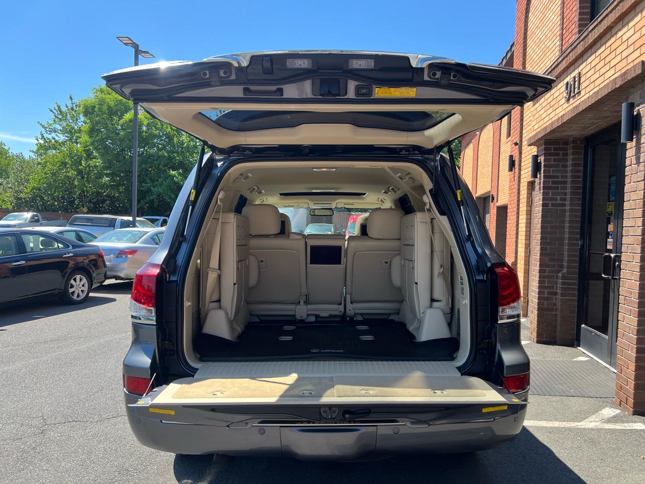 Lexus LX 570 Sport Utility 2014